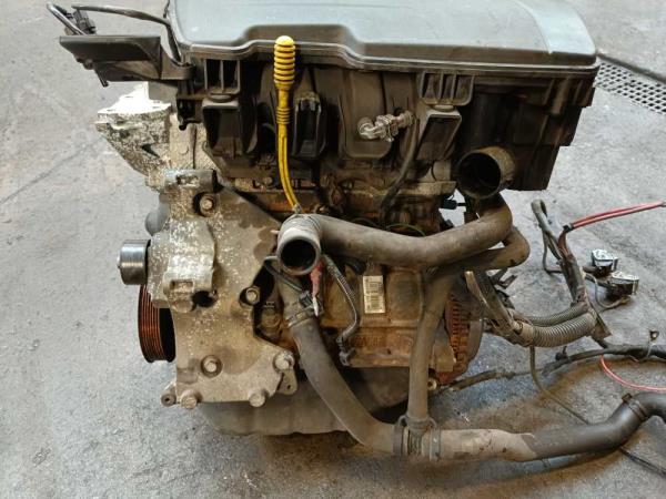 MOTEUR RENAULT 1.2 ESSENCE - Vue 2